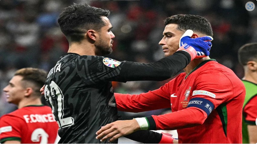 Costa the Hero as Portugal Waddle into Quarterfinals